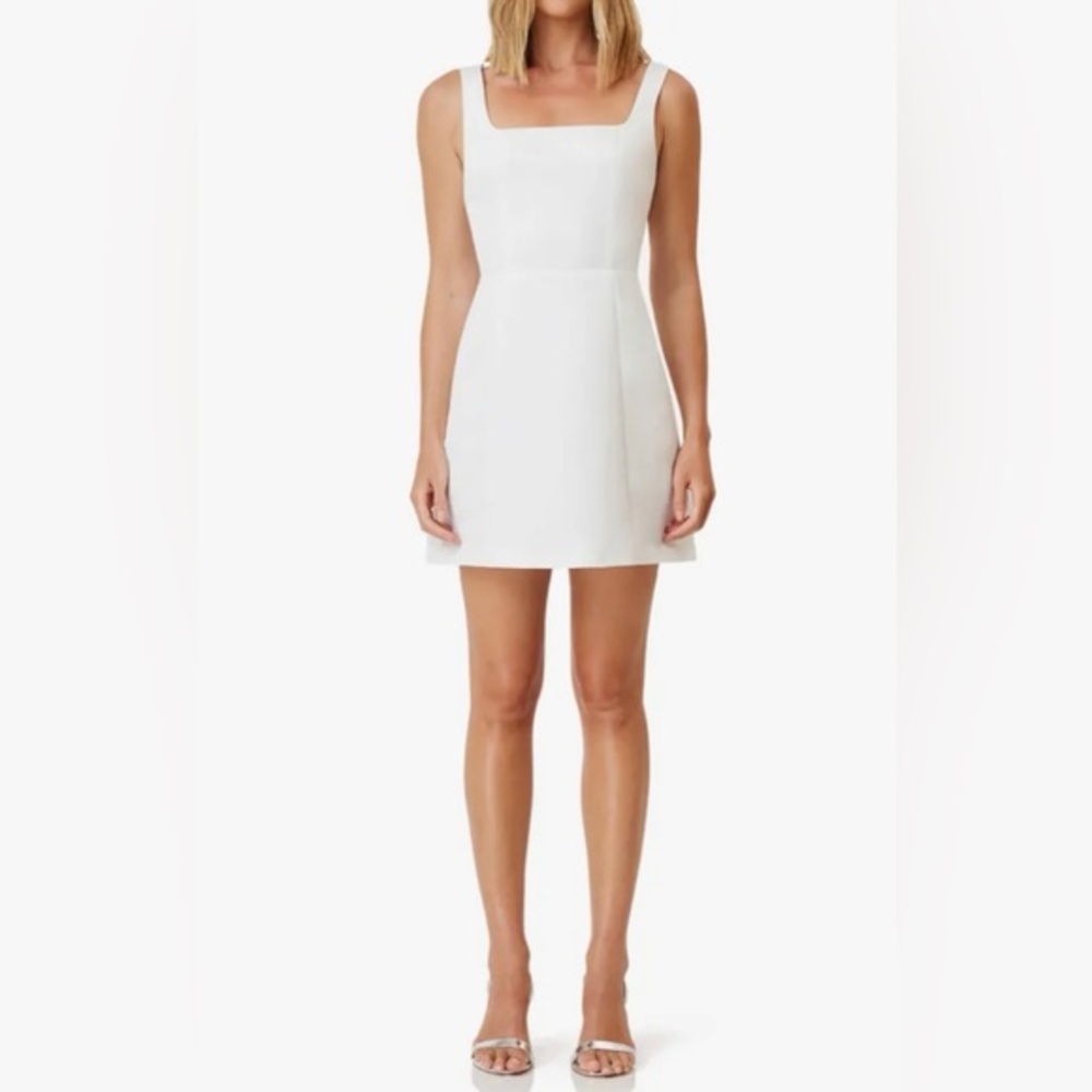 Elliatt Amelie Square Neck Flare Mini Dress in White